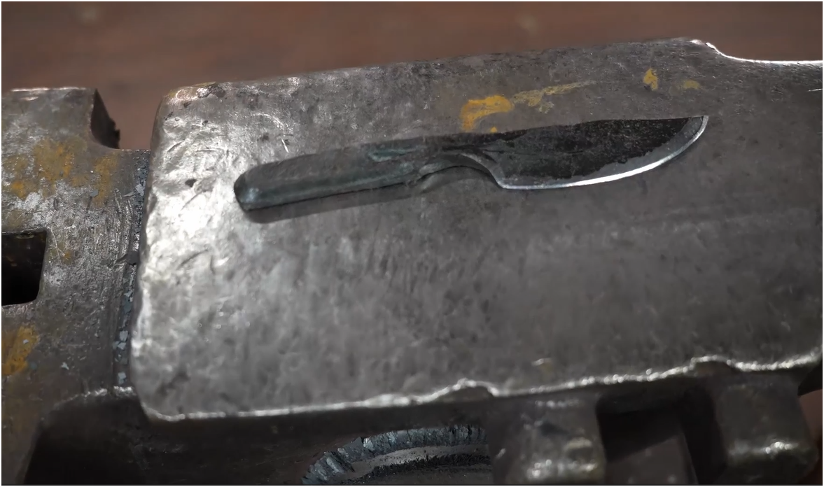 Pony Knife